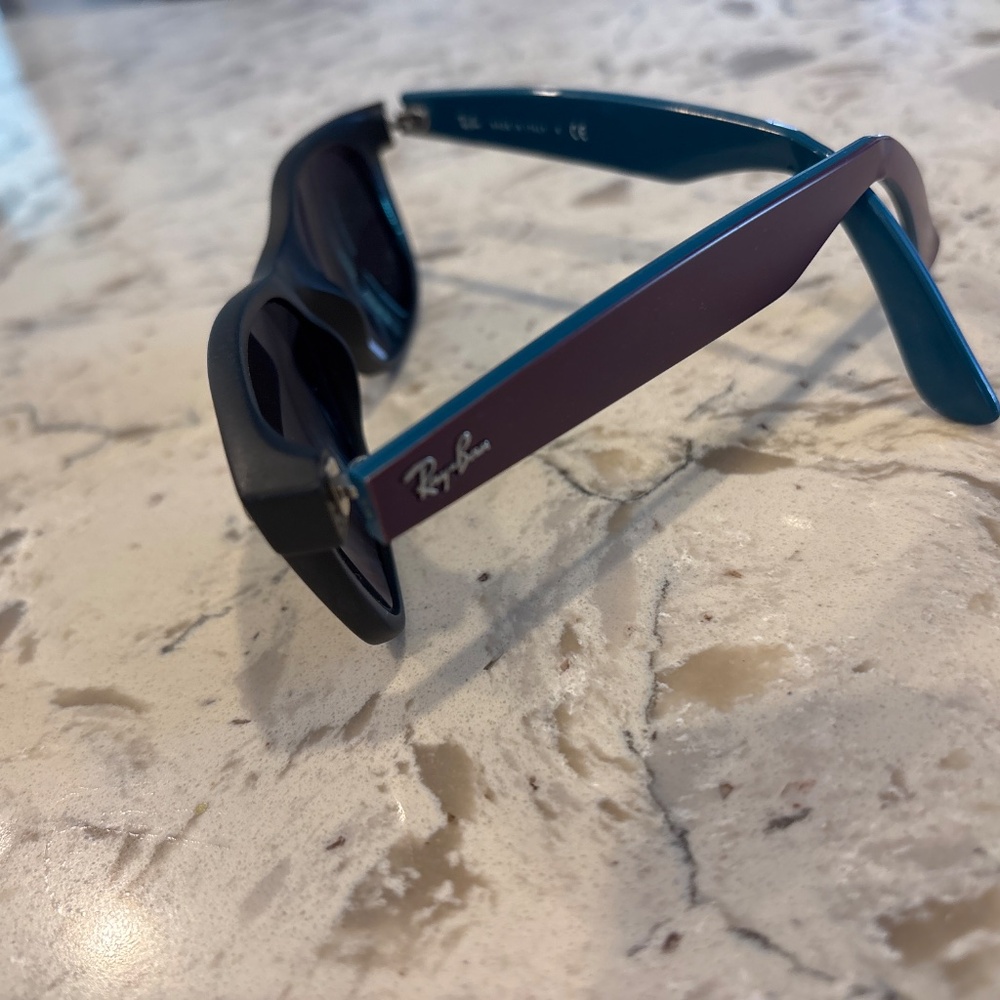 Ray-ban  New Wayfarer  Sunglasses 2132 Frame only Eyeglasses FS3 - Picture 6 of 7